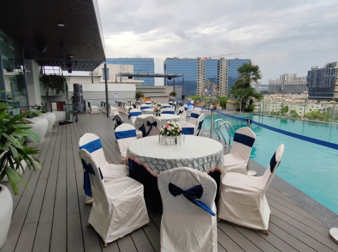 Poolside Mini Hall