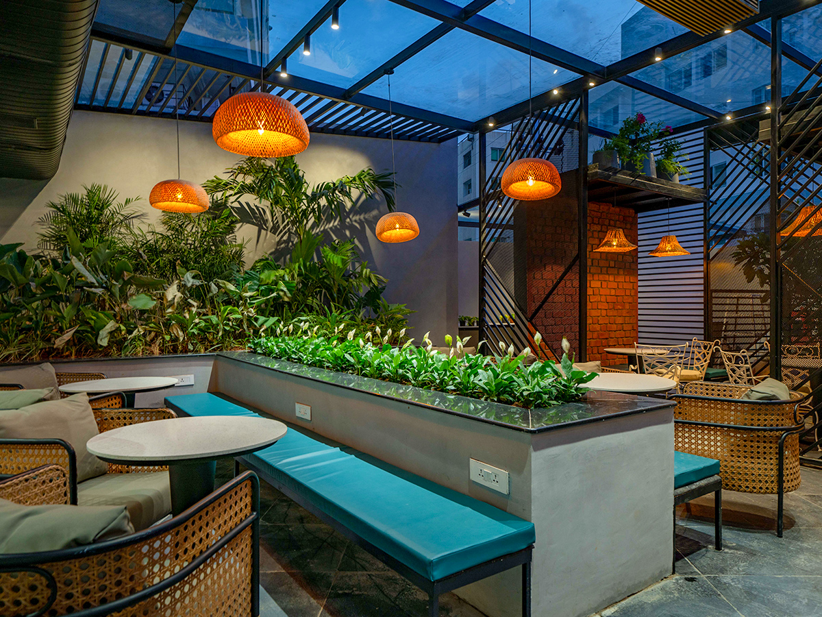 Terrace Lounge